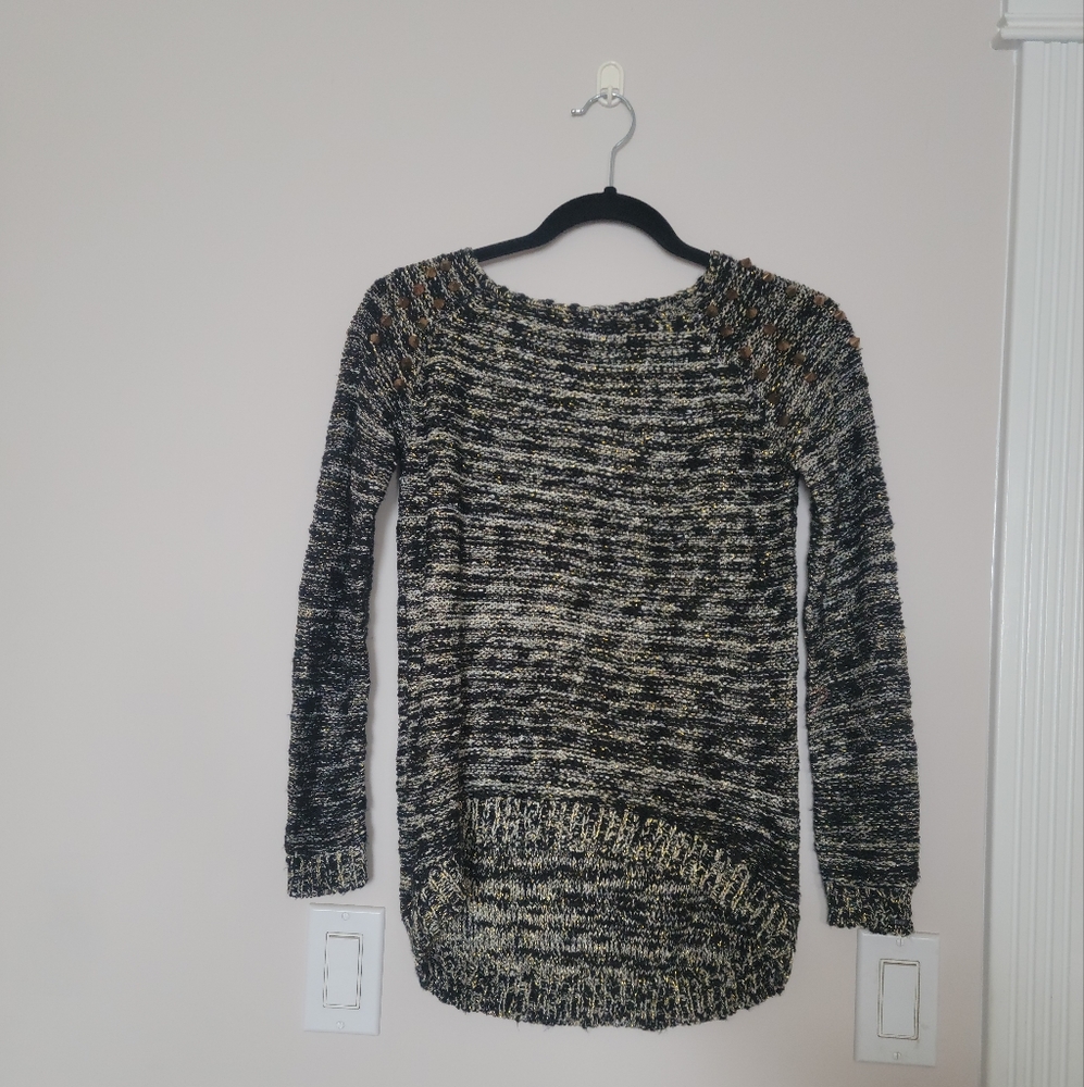 Asymmetrical Sweater Size XS